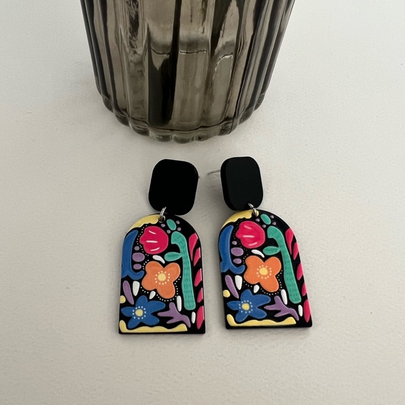 Art Nouveau Floral Drop Earrings -Artsy Dangle Earrings -Flower Pattern Earrings - Picture 12 of 16